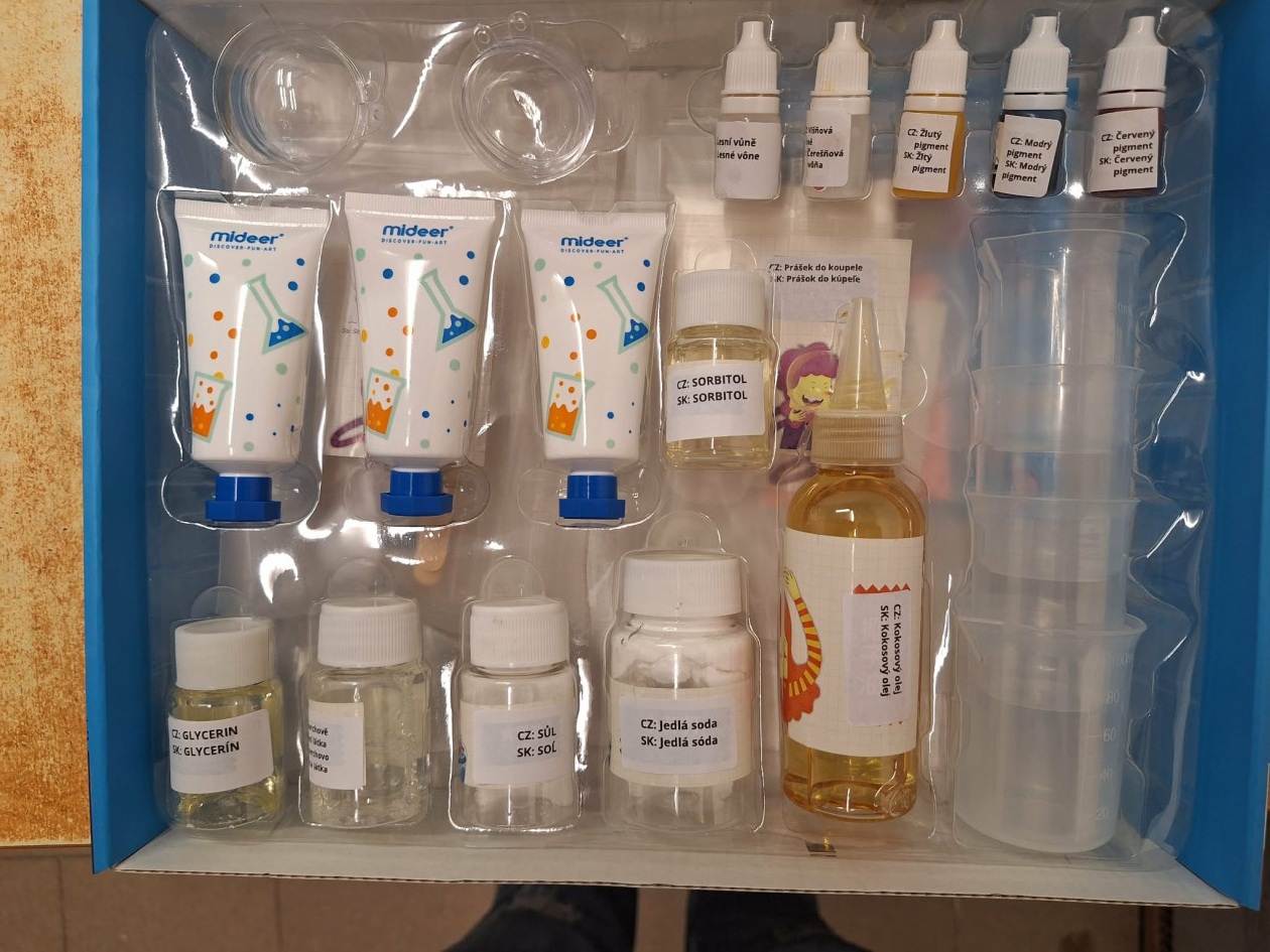 Kreativní sada pro děti Mideer – Moje první koupelnová laboratoř: Fotografie č. 3